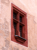 Okno na dome komorského grófa